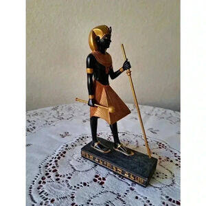 Egyptian Guardian Statue of King Tutankhamun Sculpture By VERONESE 2000